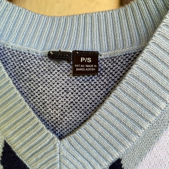 Garage sweater vest - Picture 3 of 3